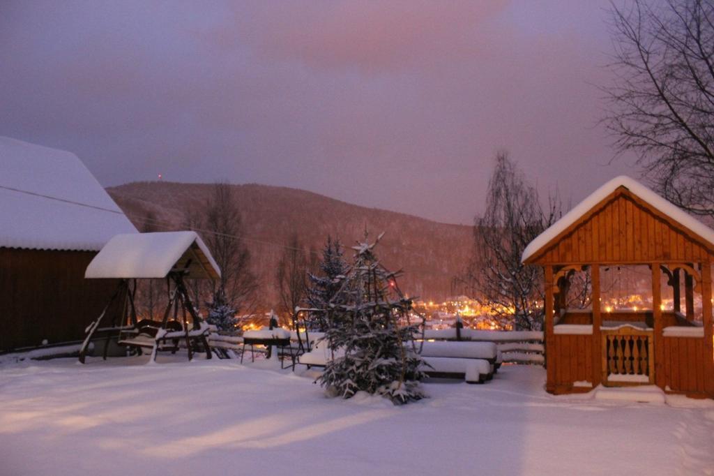 Gazdіvska Hata Guest House Yaremche Room photo